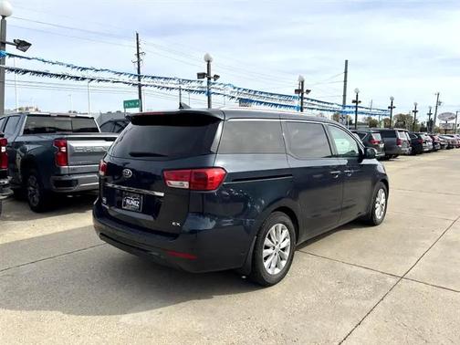 2016 Kia Sedona EX