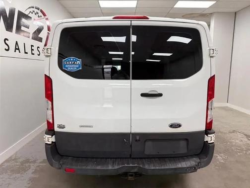 Oxford White 2017 Ford Transit-150 Base