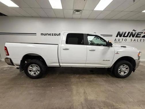 2019 RAM 2500 Big Horn Crew Cab 4x4 6'4' Box