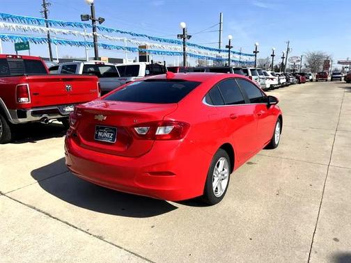 2017 Chevrolet Cruze LT