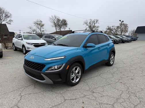 2022 Hyundai KONA SEL