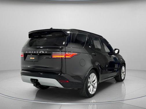 2026 Land Rover Discovery Gemini Edition