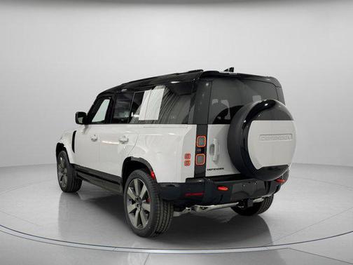 2026 Land Rover Defender P400 X