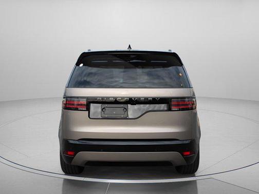 2025 Land Rover Discovery P360 Dynamic SE