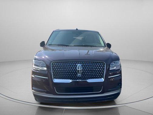 2024 Lincoln Navigator Premiere