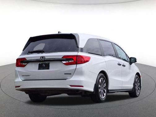 Platinum White Pearl 2023 Honda Odyssey EX-L