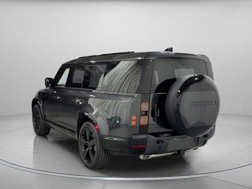 Carpathian 2026 Land Rover Defender X-Dynamic SE