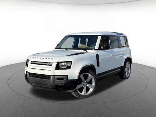Fuji White 2025 Land Rover Defender 110 P400 X-Dynamic SE
