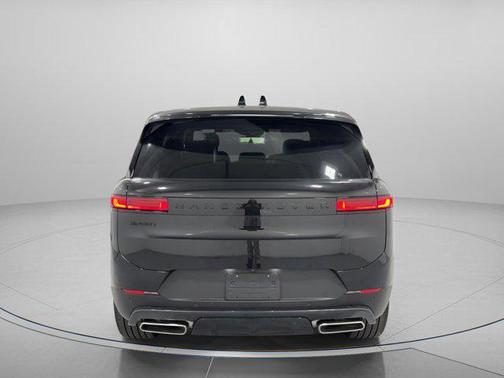 Santorini 2026 Land Rover Range Rover Sport SE