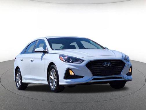 Quartz White Pearl 2018 Hyundai SONATA ECO