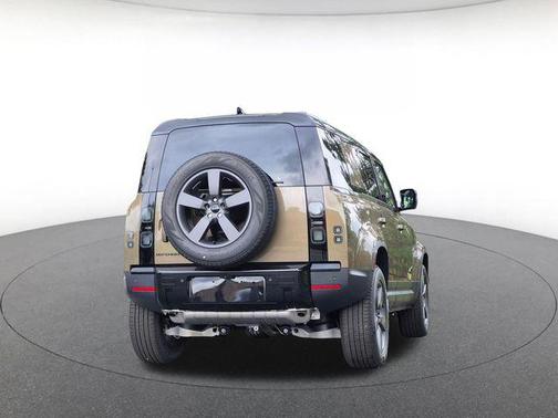 Gondwana 2026 Land Rover Defender P300 S