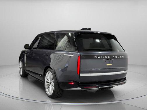 Amethyst 2026 Land Rover Range Rover P530 Autobiography