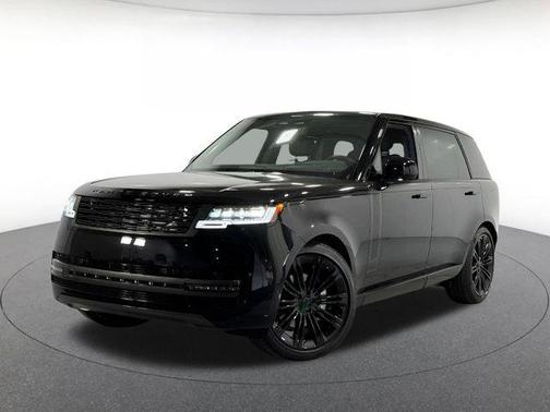 Santorini Black Metallic 2026 Land Rover Range Rover P400 SE 7 Seat