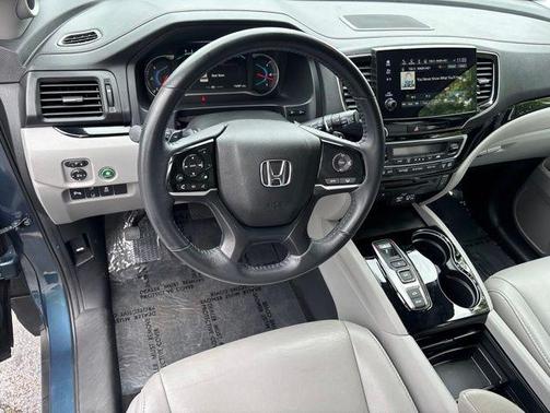 Steel Sapphire Metallic 2022 Honda Pilot Touring 8-Passenger