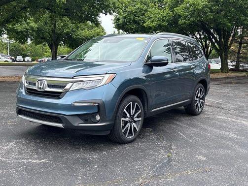 Steel Sapphire Metallic 2022 Honda Pilot Touring 8-Passenger