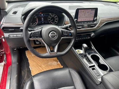 Scarlet Ember Tintcoat 2020 Nissan Altima 2.5 SL