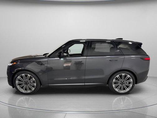 Carpathian 2026 Land Rover Range Rover Sport SE