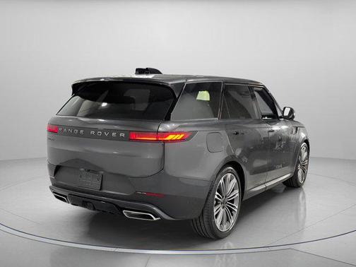 Carpathian 2026 Land Rover Range Rover Sport SE