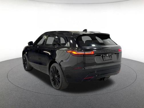 Santorini 2026 Land Rover Range Rover Velar P400 Dynamic SE