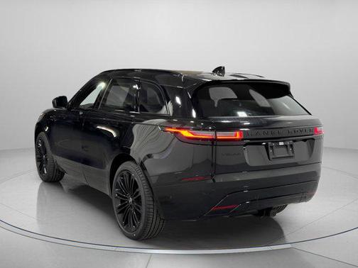 2026 Land Rover Range Rover Velar P400 Dynamic SE