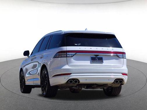 Pristine White Metallic Tri-Coat 2022 Lincoln Aviator Reserve