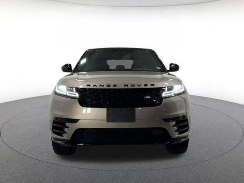 Lantau Bronze Metallic 2023 Land Rover Range Rover Velar P400 HST