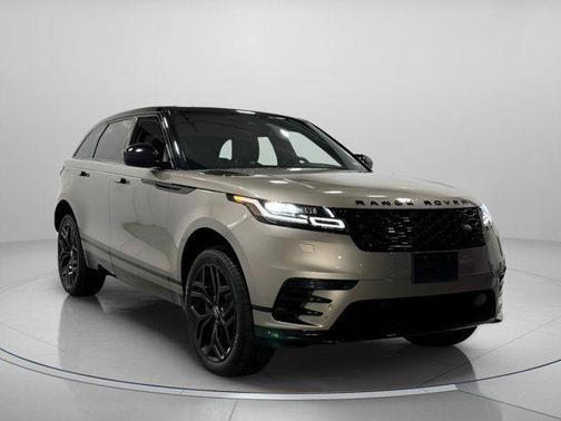 Lantau Bronze Metallic 2023 Land Rover Range Rover Velar P400 HST
