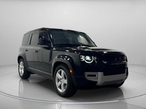 2025 Land Rover Defender 110 P300