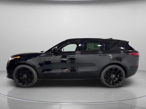 2026 Land Rover Range Rover Velar P250 SE R-Dynamic