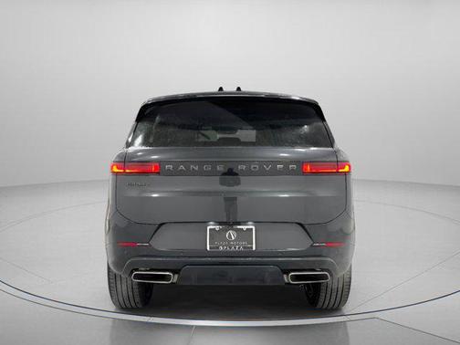 2026 Land Rover Range Rover Sport SE