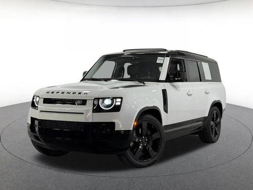 Fuji White 2026 Land Rover Defender X-Dynamic SE