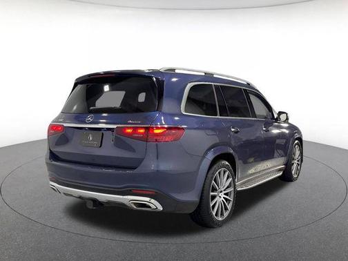 Twilight Blue Metallic 2024 Mercedes-Benz GLS 580 4MATIC