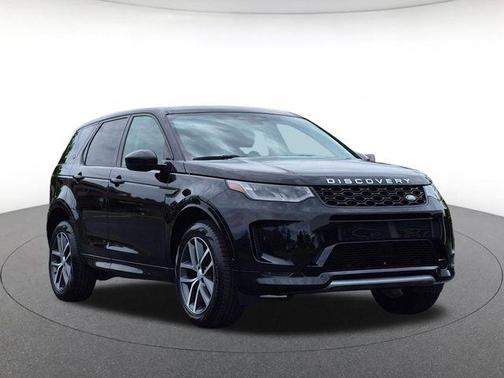 Santorini Black Metallic 2025 Land Rover Discovery Sport S
