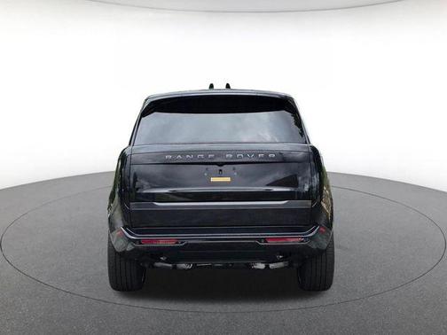 Santorini 2026 Land Rover Range Rover P400 SE 7 Seat