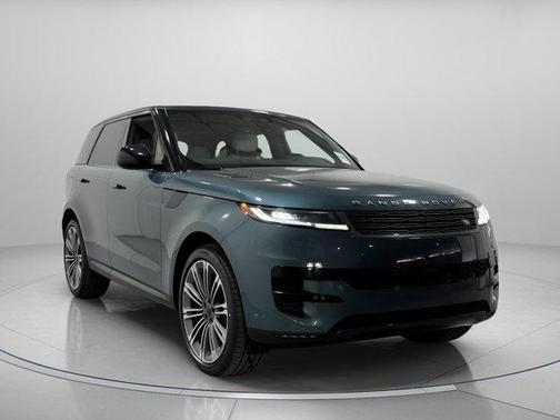 2026 Land Rover Range Rover Sport SE