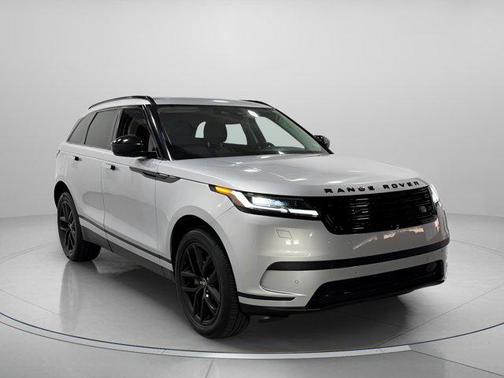Hakuba Silver Metallic 2024 Land Rover Range Rover Velar P250 S