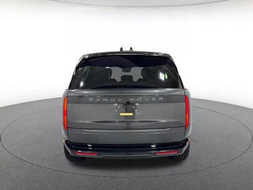 Carpathian 2026 Land Rover Range Rover P400 SE