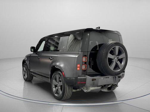 2023 Land Rover Defender 110 Carpathian Edition