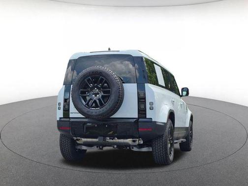 Fuji White 2026 Land Rover Defender P300 S