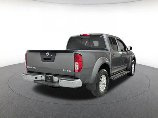 Gun Metallic 2016 Nissan Frontier SV