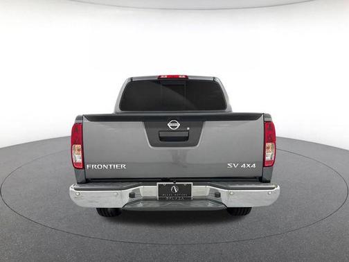 Gun Metallic 2016 Nissan Frontier SV