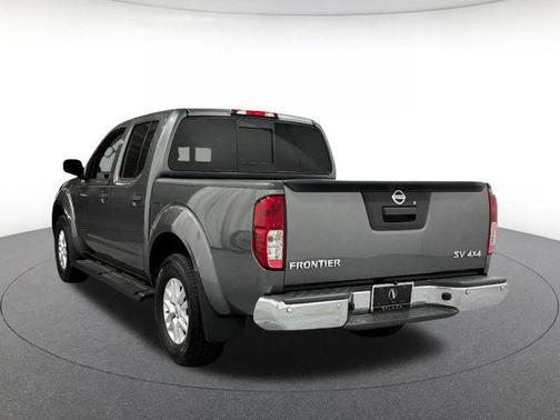 Gun Metallic 2016 Nissan Frontier SV