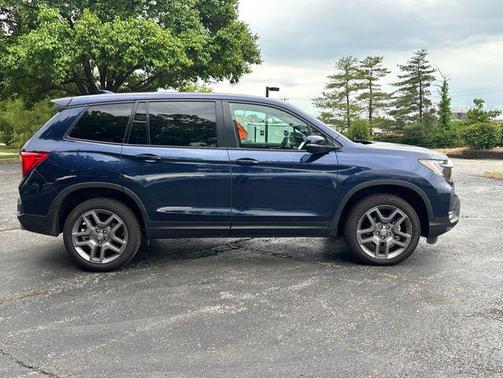 Obsidian Blue Pearl 2023 Honda Passport AWD EX-L