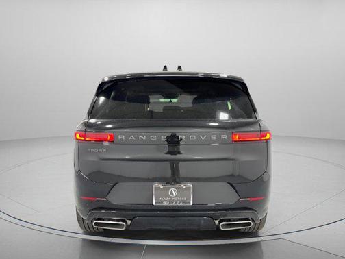 2026 Land Rover Range Rover Sport SE