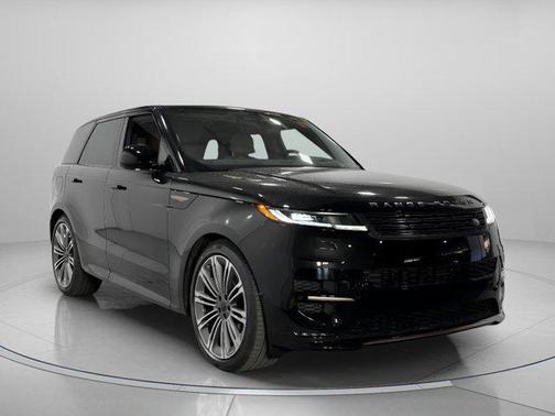2026 Land Rover Range Rover Sport SE