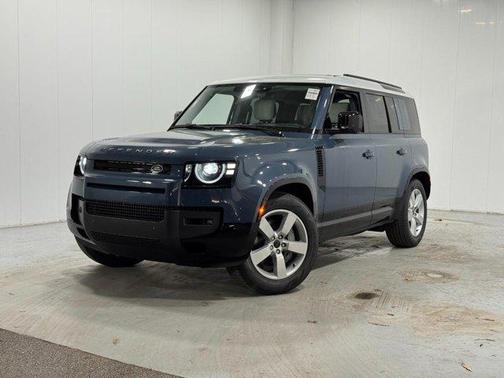 2026 Land Rover Defender P400 X-Dynamic SE