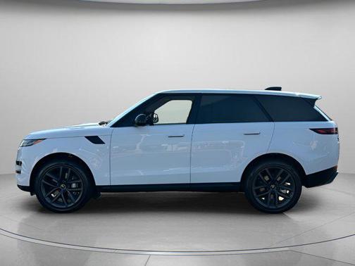 Fuji White 2025 Land Rover Range Rover Sport SE