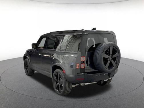 Carpathian 2026 Land Rover Defender P300 S