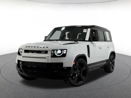 Fuji White 2026 Land Rover Defender P400 X-Dynamic SE