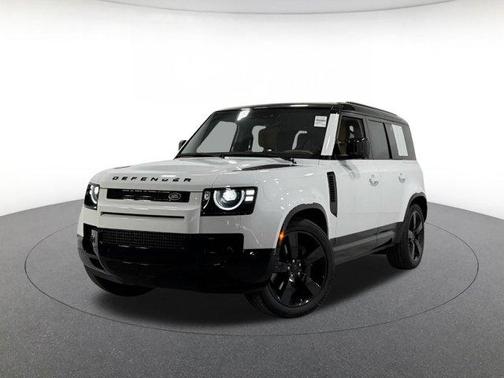 Fuji White 2026 Land Rover Defender P400 X-Dynamic SE